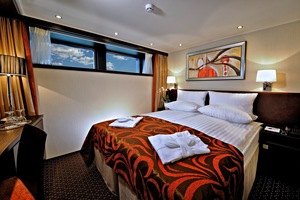 Deluxe Stateroom